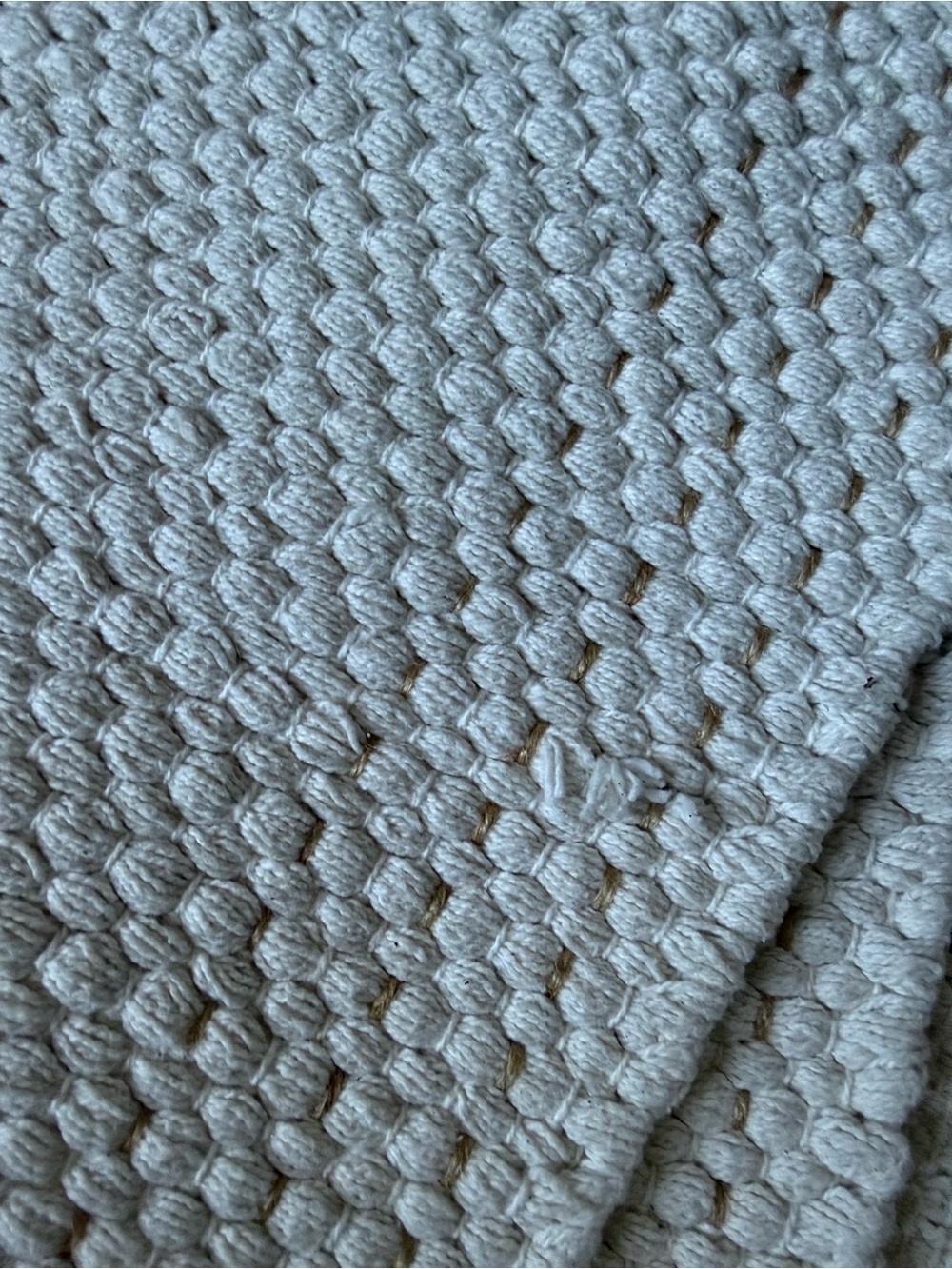 JUTE | table runner - Picture 3 of 3